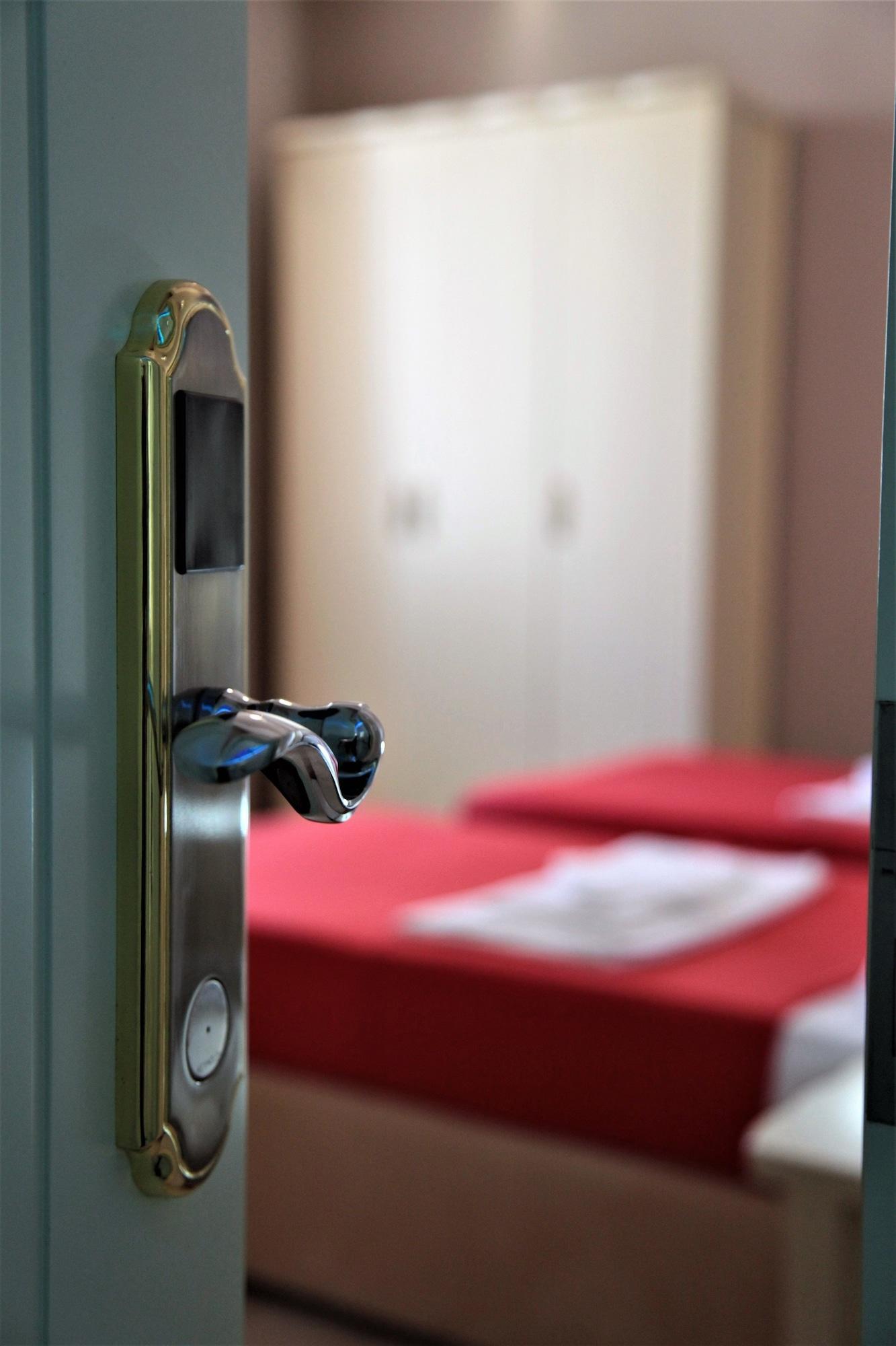 Hotel Veliera Δυρράχιο Εξωτερικό φωτογραφία
