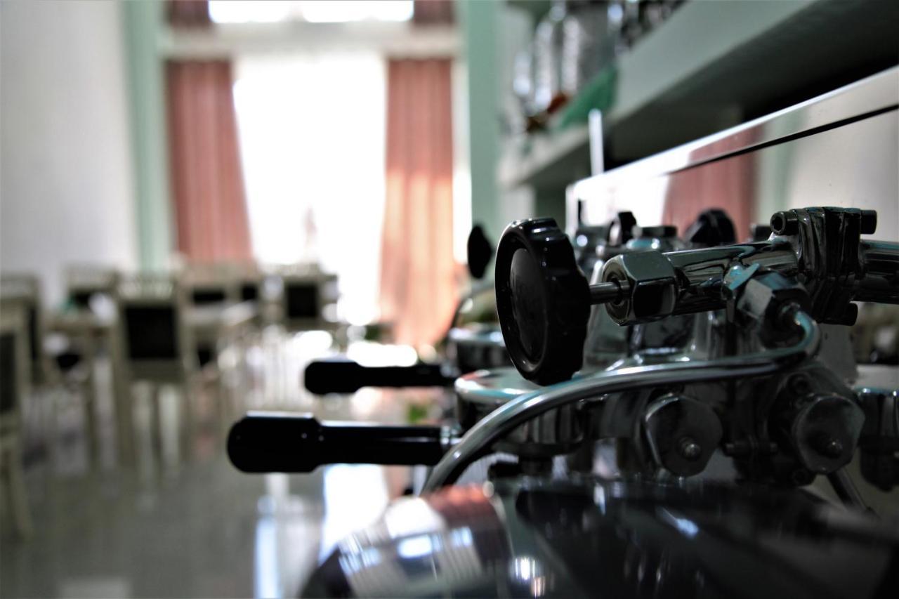 Hotel Veliera Δυρράχιο Εξωτερικό φωτογραφία